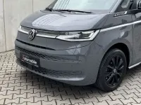 Używany VW T7 Style 150 KM (110 kW) 2025 Szary Van