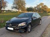 Gebraucht Mercedes A180 122 PS (89 kW) 2013 Schwarz Limousine