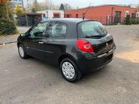 Gebraucht Renault Clio II 75 PS (55 kW) 2008 Schwarz Kleinwagen