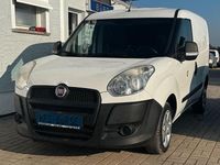 Gebraucht Fiat Doblò 75 PS (55 kW) 2015 Weiß Van / Kleinbus