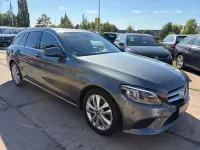Gebraucht Mercedes C180 156 PS (114 kW) 2019 Grau Kombi
