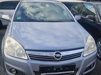Gebraucht Opel Astra 116 PS (85 kW) 2007 Silber Limousine