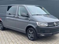 Gebraucht VW Transporter 179 PS (131 kW) 2015 Grau Van