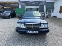 Gebraucht Mercedes E220 Edition 150 PS (110 kW) 1996 Blau Cabrio