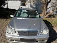 Second-hand Mercedes C180 Classic 143 CP (105 kW) 2003 Argintiu Break
