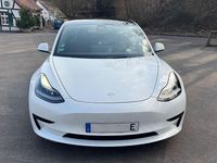 Gebraucht Tesla Model 3 Standard Range Plus 239 kW (325 PS) 2022 Weiß Limousine