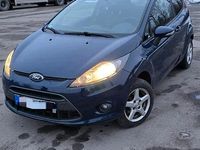 Gebraucht Ford Fiesta 97 PS (71 kW) 2012 Blau Kleinwagen