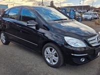Gebraucht Mercedes B180 116 PS (85 kW) 2011 Schwarz Van / Kleinbus