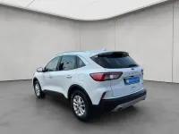 Gebraucht Ford Kuga Titanium 224 PS (164 kW) 2022 Frozen white SUV