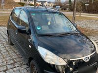 Gebraucht Hyundai i10 67 PS (49 kW) 2010 Schwarz Kleinwagen