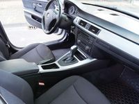 gebraucht BMW 320 d touring Autom., Behördenausführung gewartet