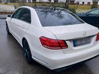 Gebraucht Mercedes E300 231 PS (169 kW) 2014 Weiß Limousine