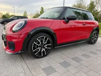 Gebraucht Mini John Cooper Works 204 PS (150 kW) 2024 Chili red ii Kleinwagen