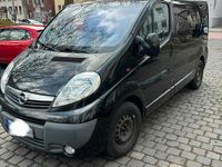 Gebraucht Opel Vivaro 114 PS (83 kW) 2014 Schwarz Van / Kleinbus