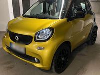 Gebraucht Smart ForTwo Coupé Passion 71 PS (52 kW) 2017 Gold Coupé