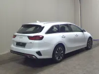 Usado Kia Ceed Vision 141 CV (103 kW) 2022 Blanco Utilitario