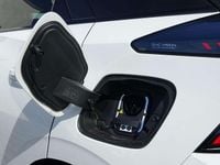 Neu MG MG4 EV Luxury 150 kW (204 PS) 2026 Dover white Kleinwagen