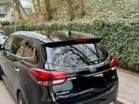 Gebraucht Kia Carens 141 PS (103 kW) 2016 Schwarz Van / Kleinbus