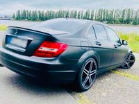 Gebraucht Mercedes 220 170 PS (125 kW) 2011 Schwarz Limousine