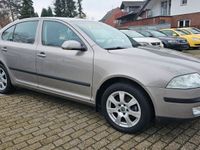 gebraucht Skoda Octavia Lim.Klimautom,El.Sitze,Sitzheizung,PDC