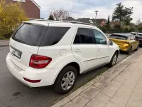 Gebraucht Mercedes ML300 204 PS (150 kW) 2009 Weiß SUV