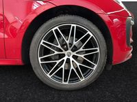 Gebraucht Porsche Macan 265 PS (194 kW) 2024 Rot SUV