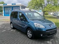 Gebraucht Peugeot Partner Tepee 120 PS (88 kW) 2011 Blau Van / Kleinbus