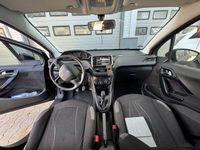 Gebraucht Peugeot 208 Active 97 PS (71 kW) 2012 Kleinwagen