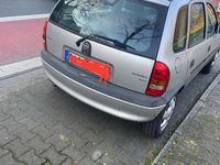 Gebraucht Opel Corsa 65 PS (47 kW) 2000 Silber Kleinwagen