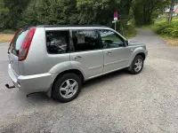 Gebraucht Nissan X-Trail 140 PS (102 kW) 2005 Silber SUV