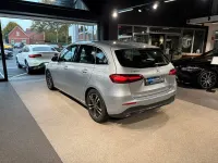 Gebraucht Mercedes B180 Progressive 116 PS (85 kW) 2024 Silber Kleinwagen