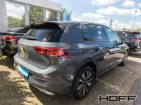 Gebraucht VW Golf VIII Move 131 PS (96 kW) 2024 Delfingrau metallic Limousine
