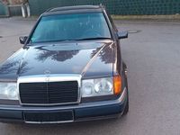 Gebraucht Mercedes E230 132 PS (97 kW) 1992 Violet Kombi