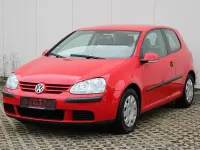Używany VW Golf IV Trendline 75 KM (55 kW) 2005 Czerwony Sedan/Limuzyna