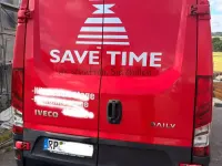 Gebraucht Iveco Daily 170 PS (125 kW) 2014 Rot Van / Kleinbus
