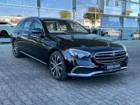 Gebraucht Mercedes E300 Exclusive 306 PS (225 kW) 2022 Unilack schwarz Kombi