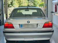 Gebraucht BMW 740 286 PS (210 kW) 2001 Silber Limousine
