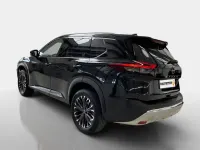 Neu Nissan X-Trail Tekna 163 PS (119 kW) 2026 Schwarz SUV