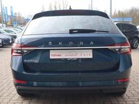 Gebraucht Skoda Superb Style 200 PS (147 kW) 2022 Blau Kombi