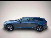 Gebraucht Volvo V60 Plus 253 PS (186 kW) 2024 Manufacturer Kombi