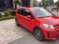 Gebraucht VW up! high up! 60 PS (44 kW) 2016 Rot Kleinwagen