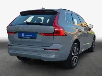 Gebraucht Volvo XC60 Core 197 PS (144 kW) 2023 Grau SUV