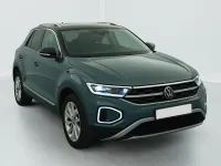 Gebraucht VW T-Roc Style 110 PS (80 kW) 2023 Blau (bleu petrole / toit noir (z3a1)) SUV