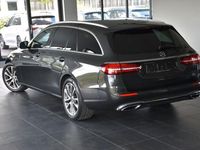 Gebraucht Mercedes E400 Avantgarde 330 PS (242 kW) 2023 Grau Limousine