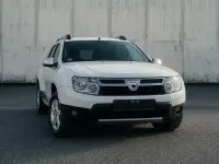 Gebraucht Dacia Duster Lauréate 105 PS (77 kW) 2011 Weiß SUV