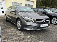Gebraucht Mercedes CLA200 Shooting Brake 156 PS (114 kW) 2017 Grau Kombi