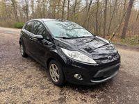 Gebraucht Ford Fiesta 95 PS (69 kW) 2011 Schwarz Kleinwagen