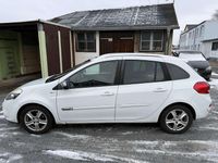 Gebraucht Renault Clio GrandTour 103 PS (75 kW) 2011 Gletscherweiss Kombi