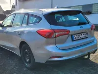 Używany Ford Focus Cool & Connect 120 KM (88 kW) 2020 Srebrny Kombi