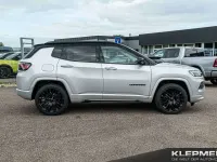 Gebraucht Jeep Compass 179 PS (131 kW) 2022 Zweifarblackierung glacier si SUV
